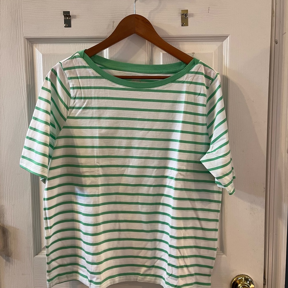 Women’s Land’s End Green Striped Elbow Sleeve Boat neck shirt